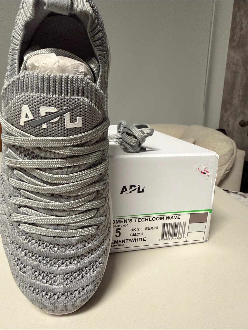 APL Women's Techloom Wave - Cement/White